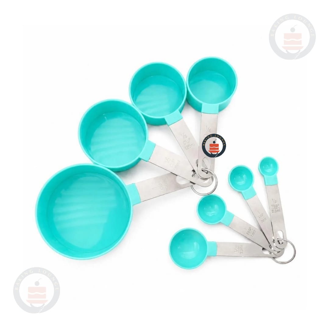 8 Pcs Plastic Measuring Cups And Spoons Set